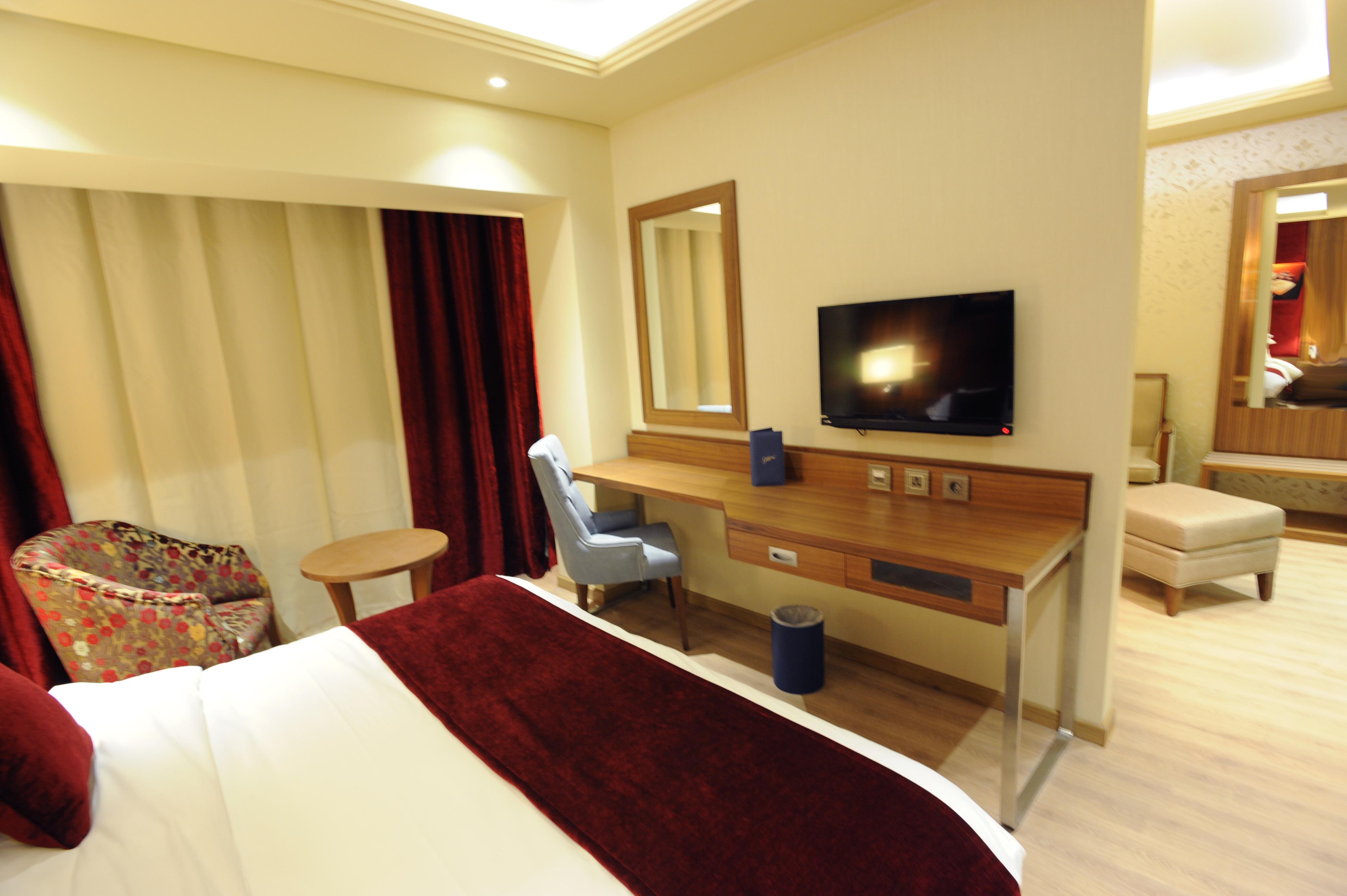 Gems Hotel Бейрут Екстериор снимка