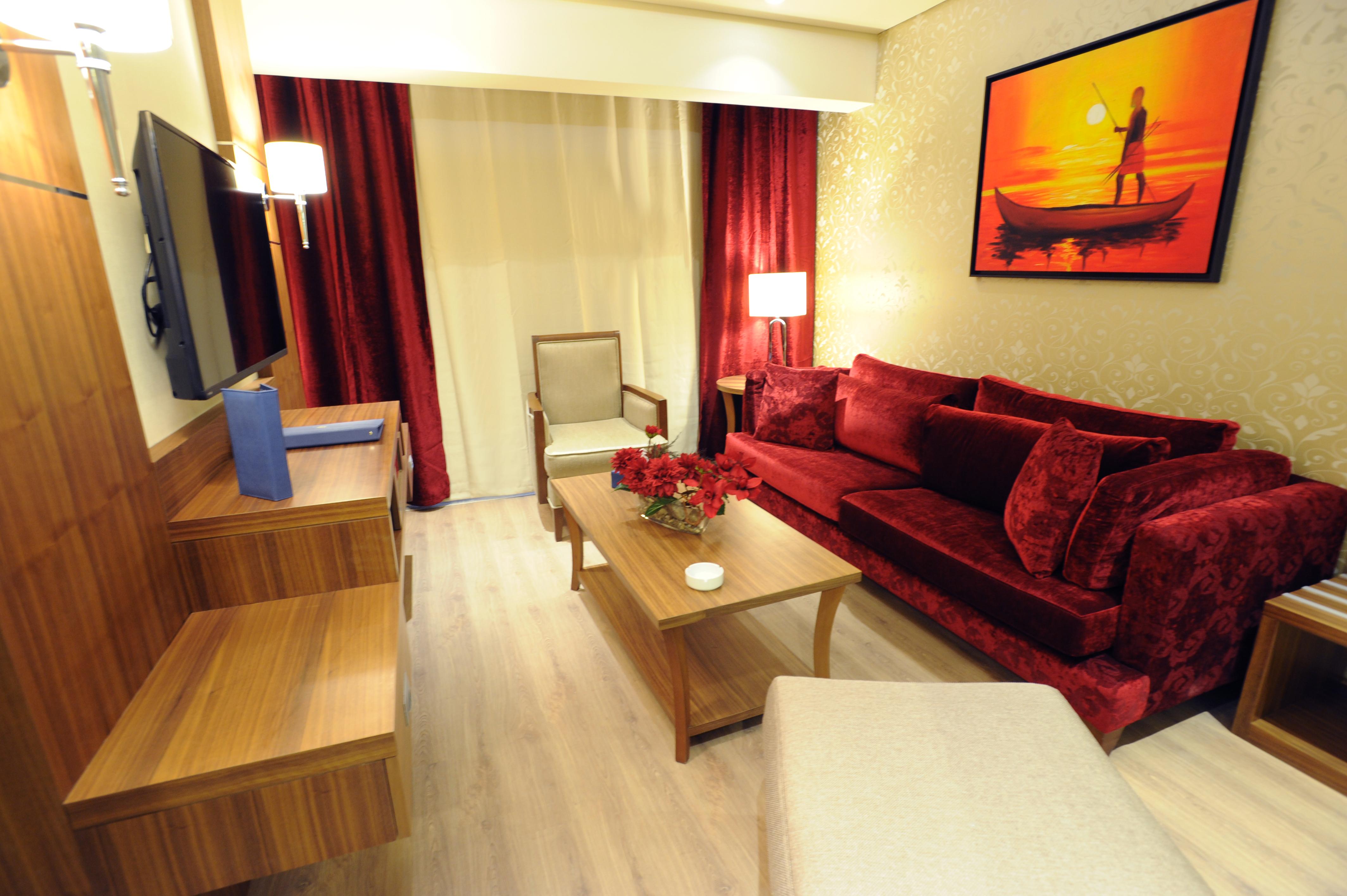 Gems Hotel Бейрут Екстериор снимка