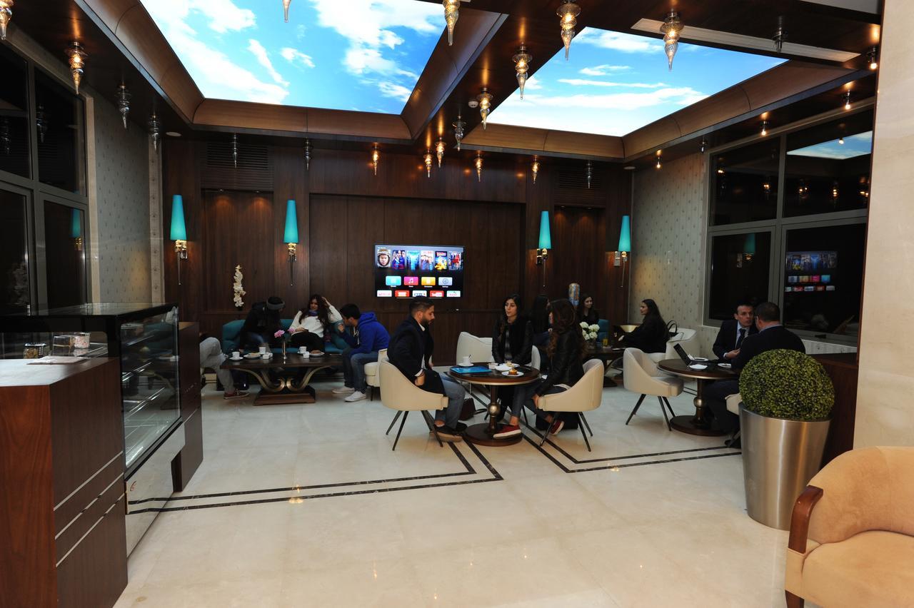 Gems Hotel Бейрут Екстериор снимка