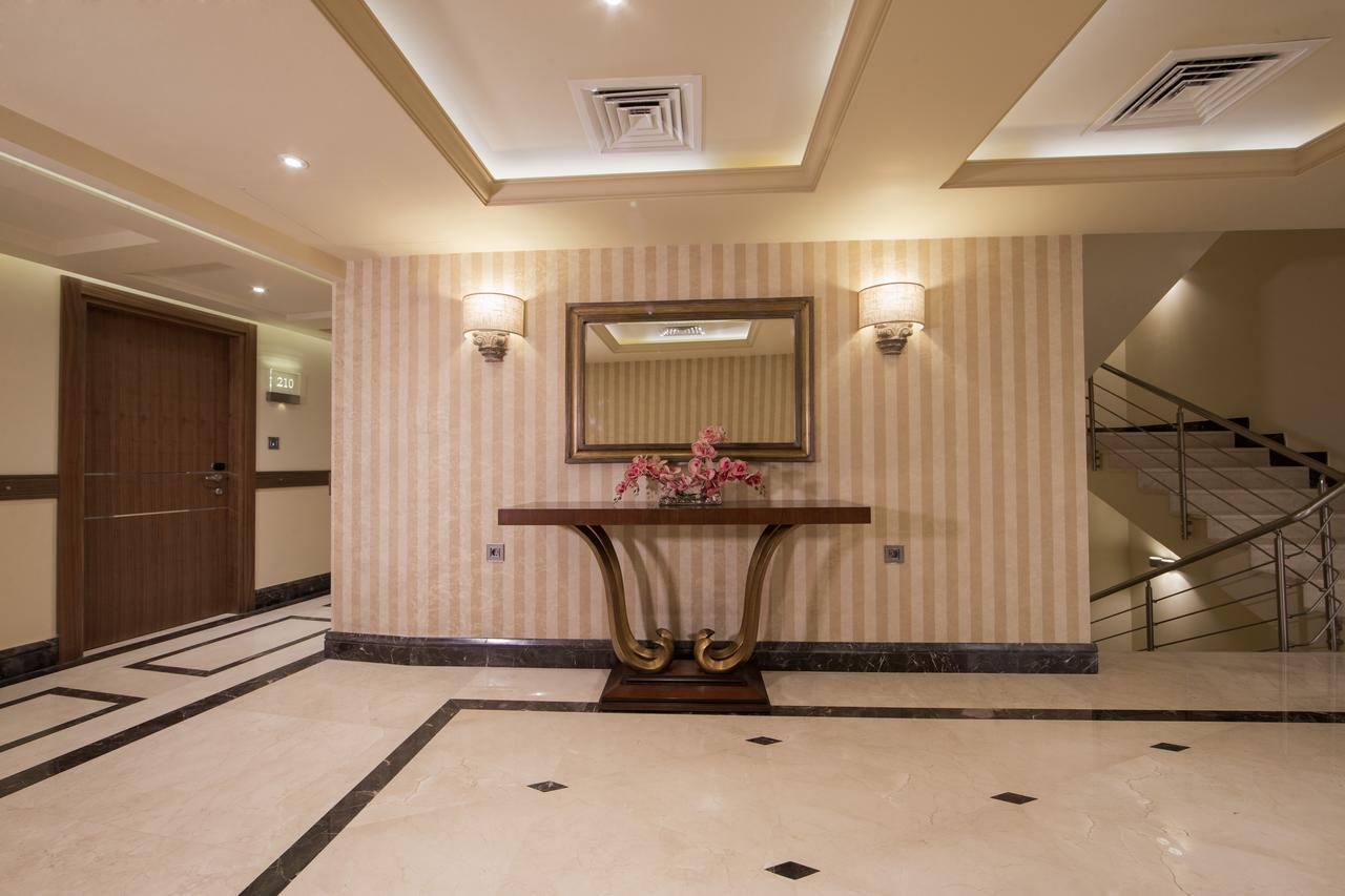 Gems Hotel Бейрут Екстериор снимка