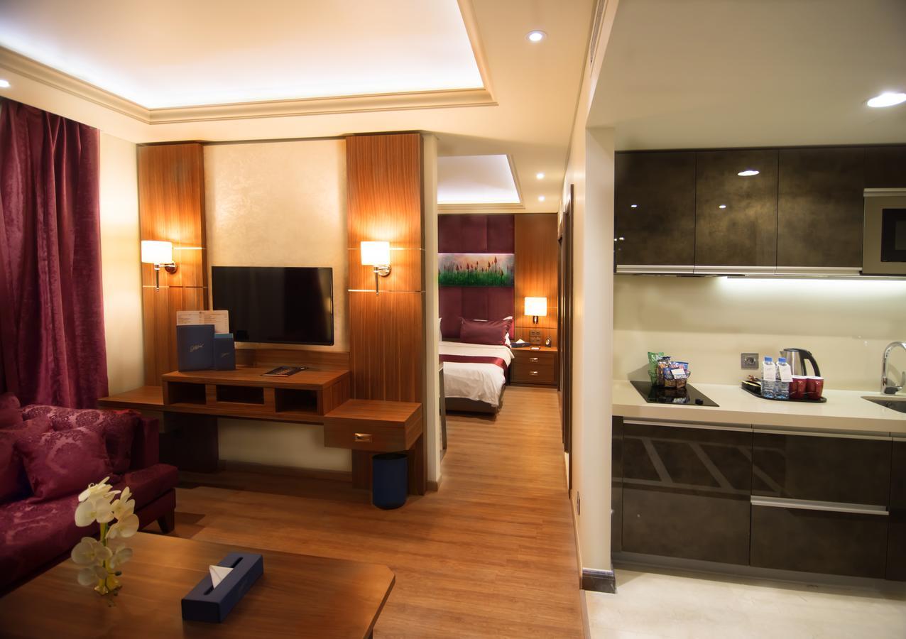 Gems Hotel Бейрут Екстериор снимка