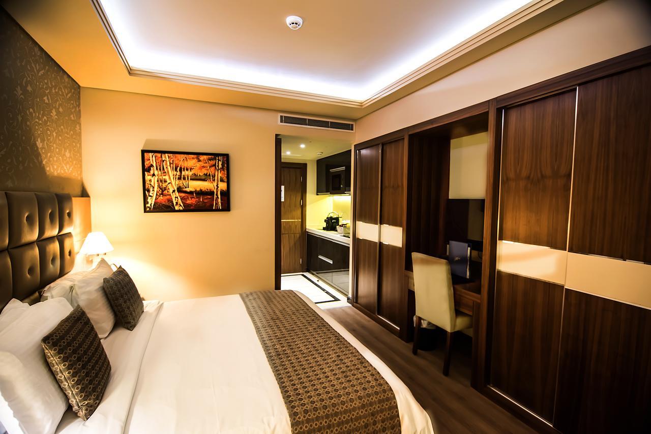 Gems Hotel Бейрут Екстериор снимка