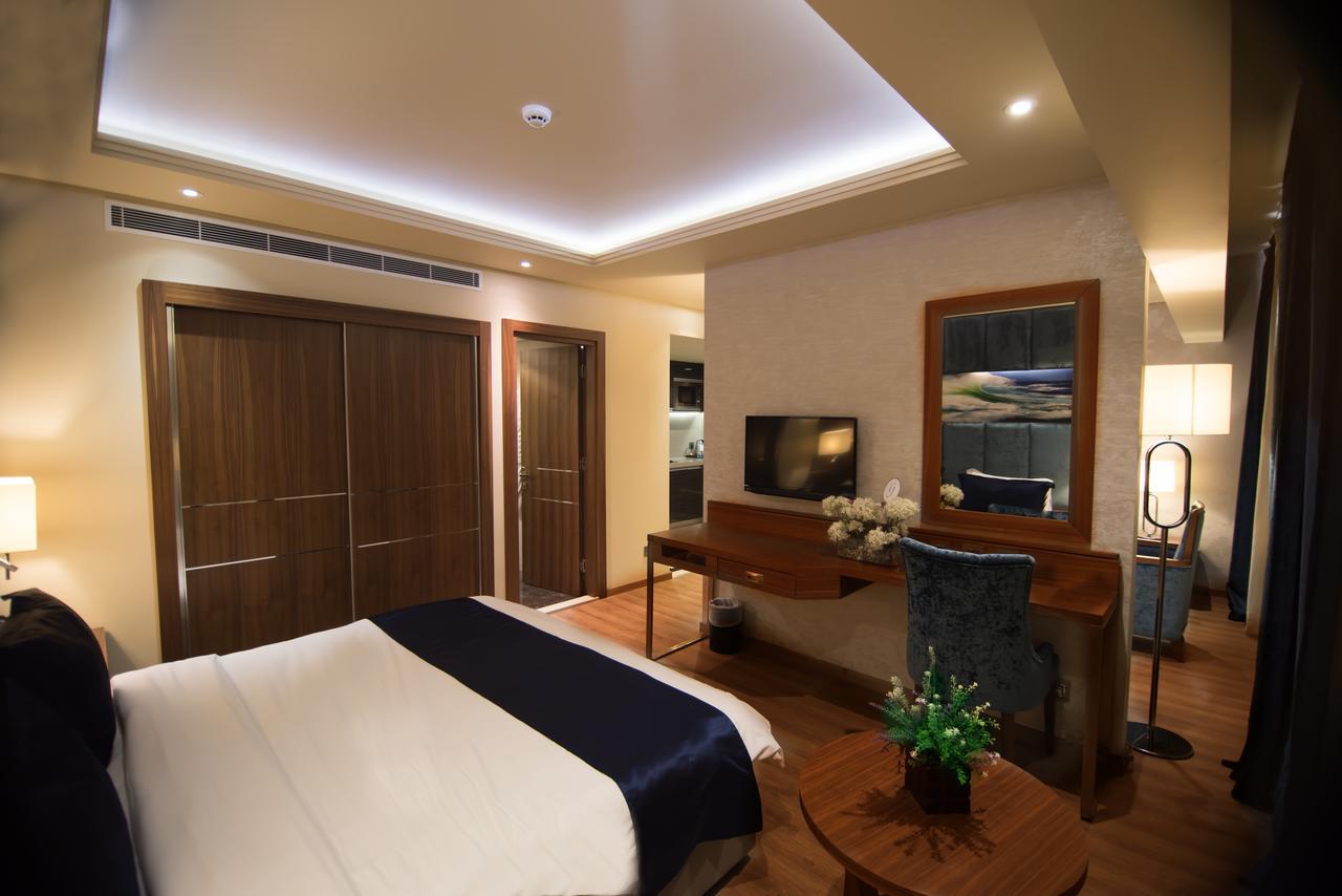 Gems Hotel Бейрут Екстериор снимка